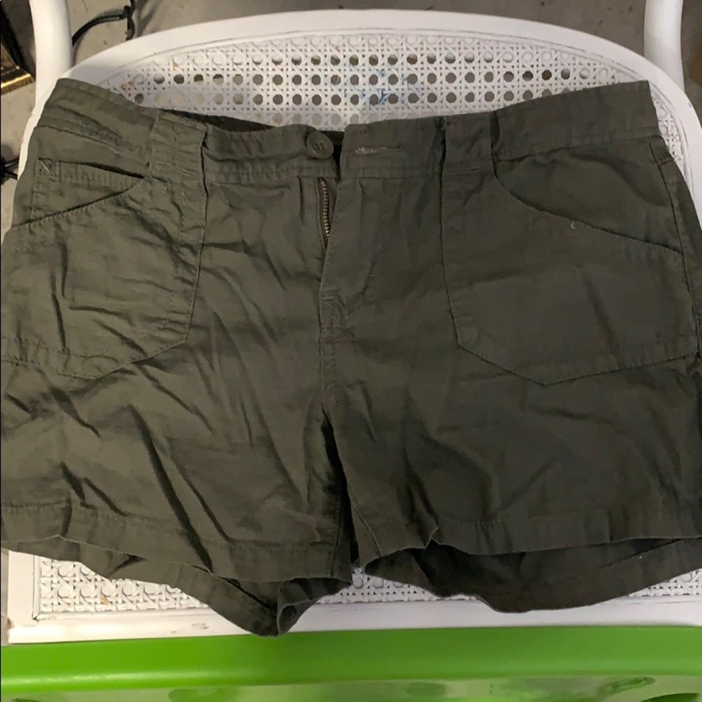 Calvin klien green shorts